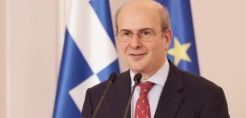 ΑΔΜΗΕ: Νέες επενδύσεις 2,1 δισ. ευρώ την περίοδο 2022-2025 – «Στις ράγες» φέτος οι διασυνδέσεις των υπόλοιπων Κυκλάδων