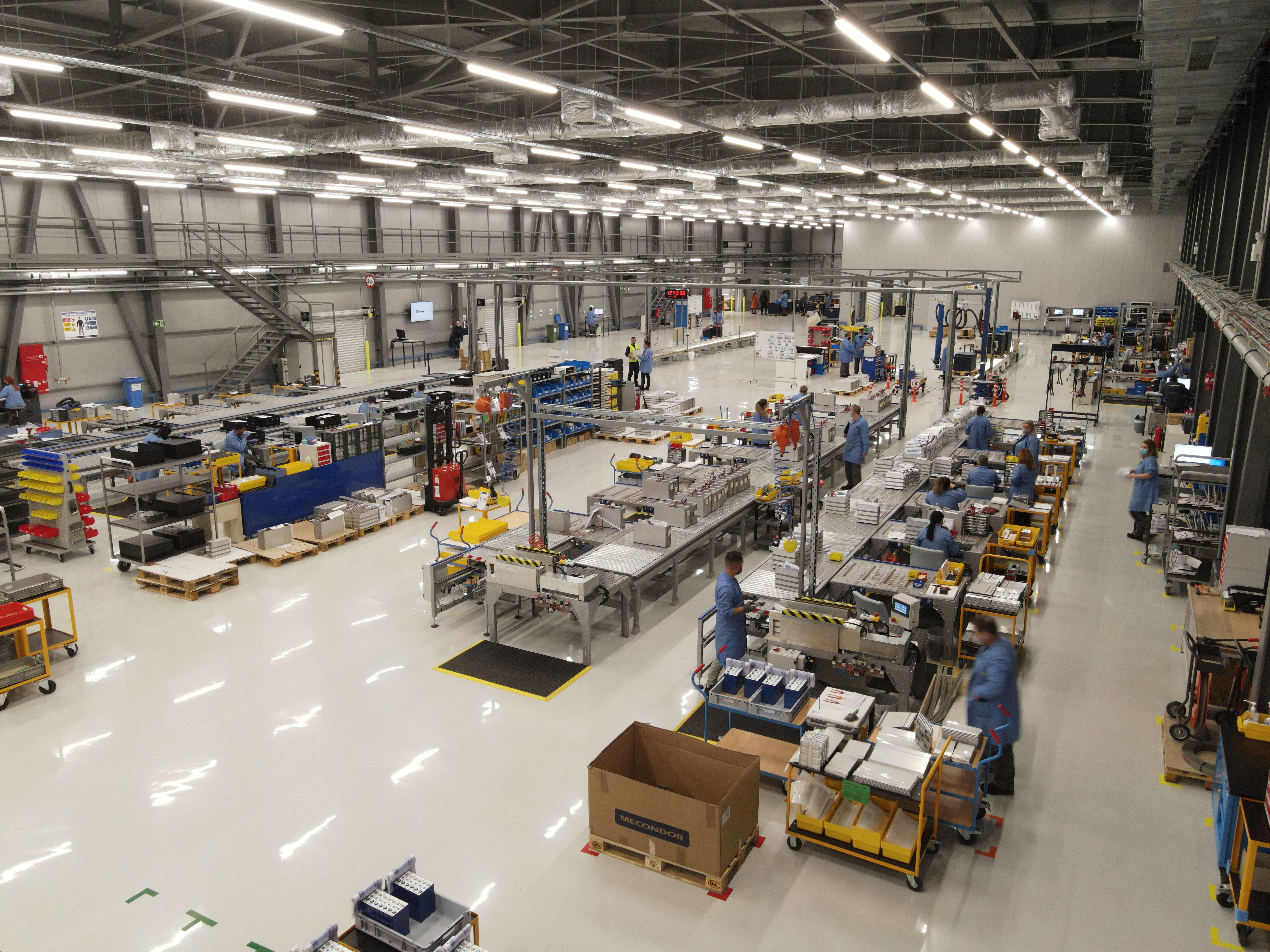 sunlight-group-industrial-complex-lithium-assembly