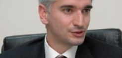 Δρ Αλέξανδρος Ζαχαρίου: H αναδρομική αλλαγή τιμολόγησης των ΑΠΕ θα πλήξει τις επενδύσεις στα φωτοβολταϊκά 
