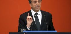 Αλλαγές σε θέματα ενεργειακής πολιτικής και ΔΕΗ προανήγγειλε ο Αντώνης Σαμαράς...