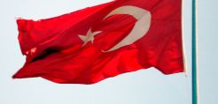 Χρειάστηκαν 21 χρόνια διαπραγματεύσεων για να κλείσει η συμφωνία…