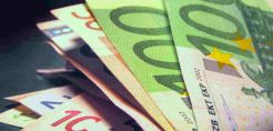 Από τα 60.000 στα... 500.000 ευρώ τα ελάχιστα κεφάλαια για να πουλάει κανείς ρεύμα !