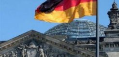 Der Spiegel: Οι χαμηλές τιμές πετρελαίου ενισχύουν τη γερμανική οικονομία