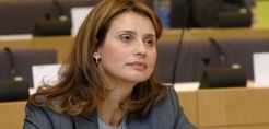 Επιδοτήσεις για φωτοβολταϊκά σε καπνοπαραγωγούς