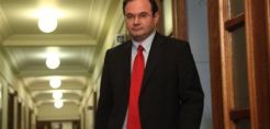 Από τα Καυδιανά Δίκρανα του υπουργικού συμβουλίου περνάνε σήμερα τα τιμολόγια της ΔΕΗ