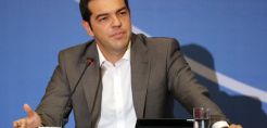 Συνάντηση Τσίπρα-Νταβούτογλου το μεσημέρι