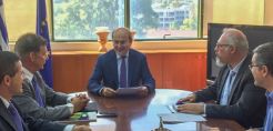 Συνάντηση Χατζηδάκη  με τον πρύτανη του ΕΚΠΑ Μελέτιο- Αθανάσιο Δημόπουλο