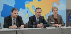 ΥΠΕΝ - ΑΔΜΗΕ: Εγκαινιάστηκε επίσημα η νέα ηλεκτρική διασύνδεση Ελλάδας - Βουλγαρίας στην υπουργική συνάντηση CESEC
