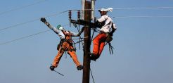 Στο μικροσκόπιο της ΡΑΕ οι εξηγήσεις του ΔΕΔΔΗΕ για την καταγγελία της ΔΕΗ περί πλημμελούς αντιμετώπισης των εντολών αποκοπών