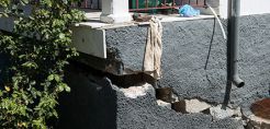 Ανάργυροι: Tο χωριό που μετακινείται 1,5 εκατοστό την ημέρα