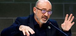 Τσινγκολάνι: Δύσκολο να μπει πλαφόν στην αγορά της Ιταλίας, πρέπει να γίνει σε ευρωπαϊκό επίπεδο
