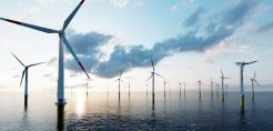 Κατατέθηκε στη Βουλή το νομοσχέδιο για offshore αιολικά, περιβαλλοντική αδειοδότηση και ΑΠΕ στις περιοχές Natura – Δείτε το πλήρες κείμενο