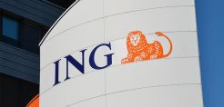 ING: Διακόπτει τη χρηματοδότηση νέων έργων πετρελαίου και φυσικού αερίου - Αύξηση 50% του δανεισμού για ΑΠΕ ως το 2025
