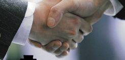 Ουρές στο Invest in Greece για ενεργειακά fast track