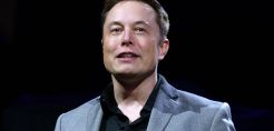 Ο Elon Musk της Tesla ξεπέρασε τον Bezos και έγινε ο πλουσιότερος άνθρωπος στον κόσμο