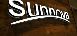 ΗΠΑ: Κήρυξε πτώχευση η Sunnova - Η δεύτερη εταιρεία φωτοβολταϊκών που έριξε "κανόνι" μέσα στον μήνα