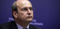 Ραντεβού Χατζηδάκη με θεσμούς: Συνεχίζει να αναζητείται κοινά αποδεκτή λύση για την πρόσβαση τρίτων στους λιγνίτες