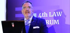 Π Δαβέρος (HELLENiQ ENERGY) στο «4th Law Forum on Taxation»: Η εισαγωγή του ψηφιακού τέλους συναλλαγής θα αξιολογηθεί στην πράξη