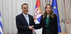 Έργα που θα «βάλουν» τη Σερβία στον Κάθετο Διάδρομο συζήτησαν στο Βελιγράδι Παπασταύρου και Χαντάνοβιτς