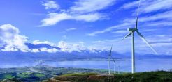 Wind Europe: Κάτω από τον πήχη του ΕΣΕΚ αναμένεται η συνολική ισχύς αιολικών στη χώρα το 2030 – «Σε πάγο» τα offshore έργα μέχρι το τέλος της δεκαετίας