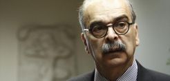 Η στροφή στις ΑΠΕ να μην οδηγήσει σε μια νέα ολιγαρχία της ενέργειας