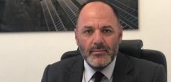 Κράτος και επιχειρήσεις πρέπει να συνεργαστούν για να βελτιωθεί και να σταθεροποιηθεί το πλαίσιο των ΑΠΕ