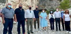 Το Πεντελικό Όρος και τις θέσεις του Αρχαίου Λατομείου επισκέφθηκαν η Υπουργός Πολιτισμού και Αθλητισμού Λίνα Μενδώνη και ο Υφυπουργός ΠΕΝ Γιώργος Αμυράς