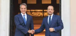 Στη Λευκωσία ο Κ. Μητσοτάκης, για τη Διακυβερνητική Σύνοδο Ελλάδας-Κύπρου - Ψηλά στην ατζέντα η ενεργειακή συνεργασία των 2 χωρών