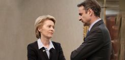 Μητσοτάκης προς Λάιεν: Οι ρωσικές επιθέσεις στην Ουκρανία ανεβάζουν τις τιμές του ρεύματος στην Ελλάδα - "Μαύρο κουτί" η αγορά ενέργειας