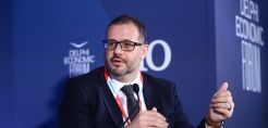 Επικίνδυνη για το περιβάλλον και τη δημόσια υγεία η χρήση πλαστικής σακούλας