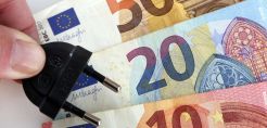 Eνα δεύτερο ΕΝΦΙΑ στην καλύτερη περίπτωση θα πληρώσουμε επιπλέον για ρεύμα το 2022 - Τι προβλέπουν τα δυσοίωνα σενάρια