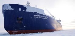 Ρωσικό παγοθραυστικό μετέφερε LNG για πρώτη φορά μέσω του βορείου αρκτικού περάσματος