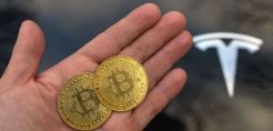 H Tesla πιθανότατα πουλάει Bitcoin, παρά τα όσα λέει ο Μασκ
