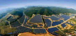 IEA: Στα 540 GW ετησίως οι εγκαταστάσεις φωτοβολταϊκών έως το 2035
