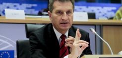 Έτινγκερ: "Ευκαιρία για οικονομική ανάπτυξη της Ελλάδας οι Α.Π.Ε."