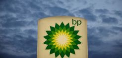 Βουτιά 30% στα κέρδη BP με χαμηλό τετραετίας