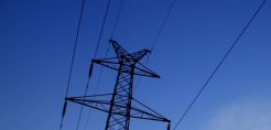 Ιδού το κείμενο της οδηγίας που φέρνει (;) ιδιώτες στα δίκτυα της ΔΕΗ