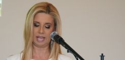 Με ενεργειακό άρωμα η προεκλογική εκδήλωση της Όλιας Νικολοπούλου, συζύγου του Στ. Λουμάκη, υποψήφιας με τη ΝΔ στο Βόρειο Τομέα