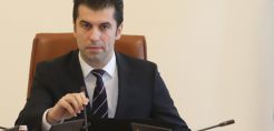 Βουλγαρία: Ο πρωθυπουργός θα συζητήσει με εργοδότες για την αγορά ρεύματος