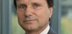 Ράιχενμπαχ : "Να συνεισφέρουν και οι γερμανοί καταναλωτές για να υλοποιηθεί το σχέδιο Helios"…