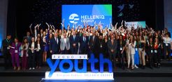 Η HELLENiQ ENERGY σταθερός υποστηρικτής της Νέας Γενιάς - Βράβευσε 105 αριστούχους αποφοίτους Λυκείων από το Θριάσιο Πεδίο