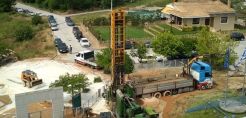 Γεωθερμία: Η «Πράσινη Ενέργεια» από τη γη μειώνει τα έξοδα και πείθει τους πιο δύσπιστους