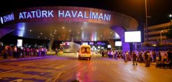 36 νεκροί από τριπλή επίθεση στο αεροδρόμιο Ατατούρκ της Κωνσταντινούπολης