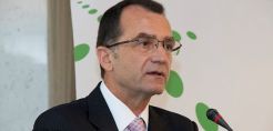 Συνέντευξη Σ. Παπαθανασίου: Πώς θα πετύχουμε τον στόχο για 80% της ενέργειας από ΑΠΕ