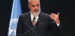 Ράμα στην COP29: Τι στο καλό κάνουμε εδώ, αφού όσοι ρυπαίνουν συνεχίζουν ακάθεκτοι;