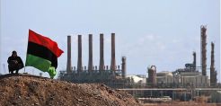 Shell και BP αγοράζουν και πάλι πετρέλαιο από τη Λιβύη