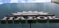 Greenpeace-WWF: Στις τελευταίες θέσεις της ΕΕ η Ελλάδα στη μάχη κατά της κλιματικής αλλαγής