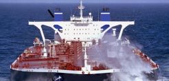 280 εκατ. σε τάνκερ ρίχνει ο Βίκτωρας Ρέστης