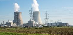 Η ΕΕ είναι πιθανό να συμπεριλάβει φυσικό αέριο και πυρηνική ενέργεια στις πράσινες επενδύσεις