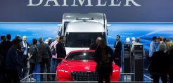 Η Daimler προσαρμόζει την παραγωγή της στις απαιτήσεις της ηλεκτροκίνησης